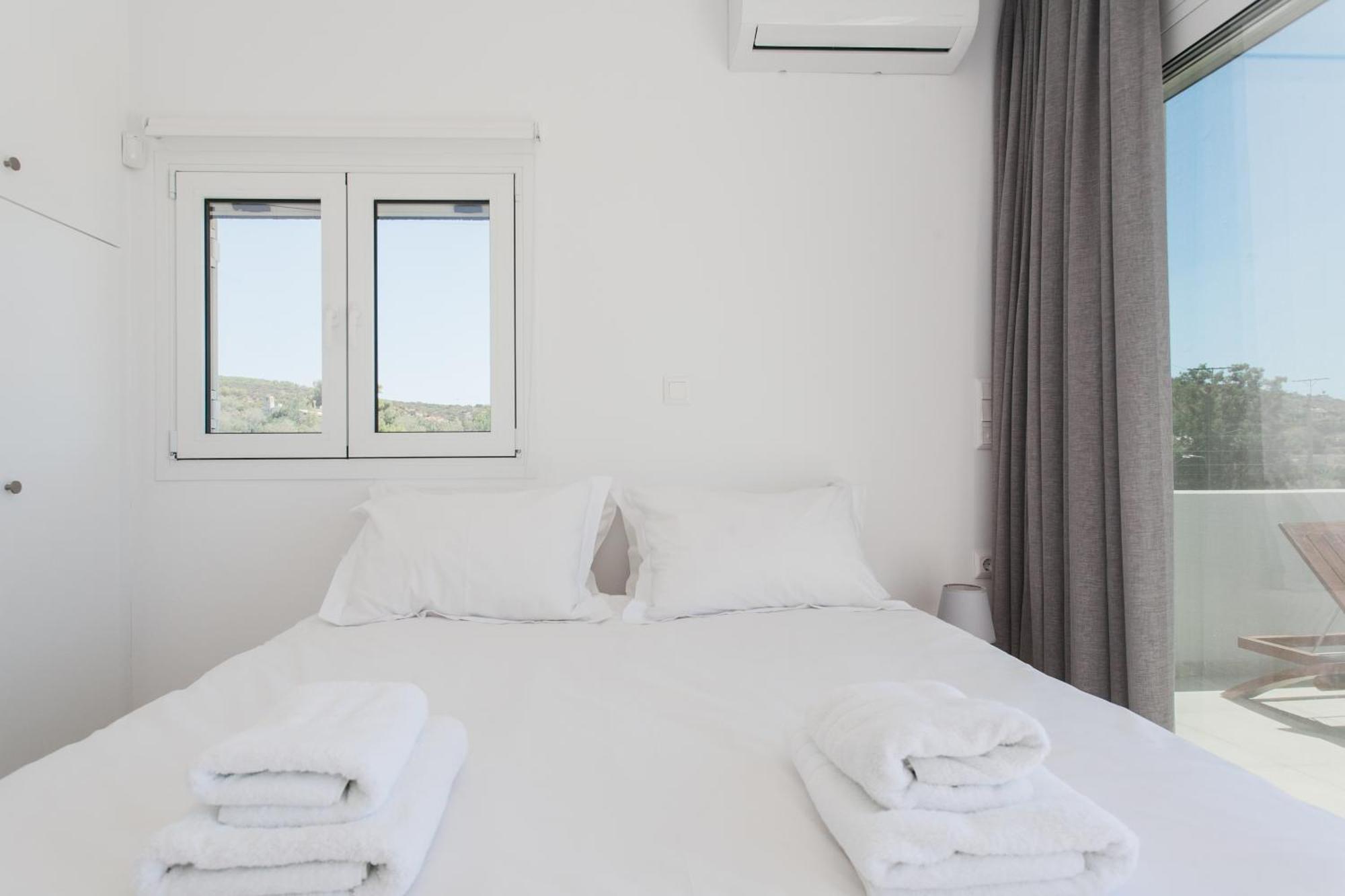 Legrena Beach House Sounion Room photo