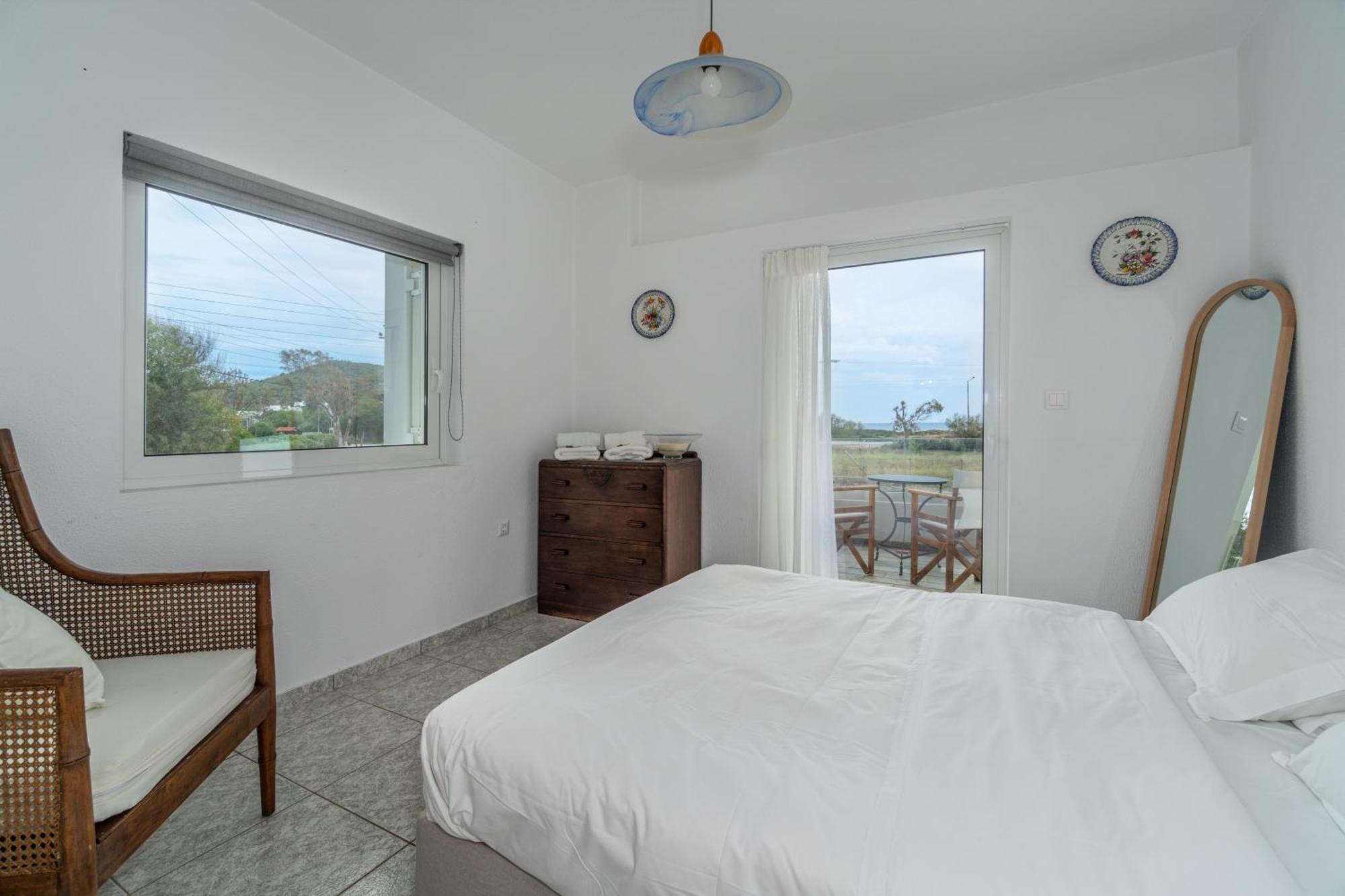 Legrena Beach House Sounion Room photo